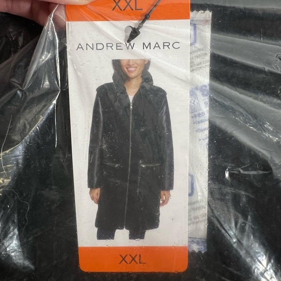 NWT Andrew Marc Women's Tunis Faux Sherpa and Faux Leather black Coat L XXL - Picture 3 of 5